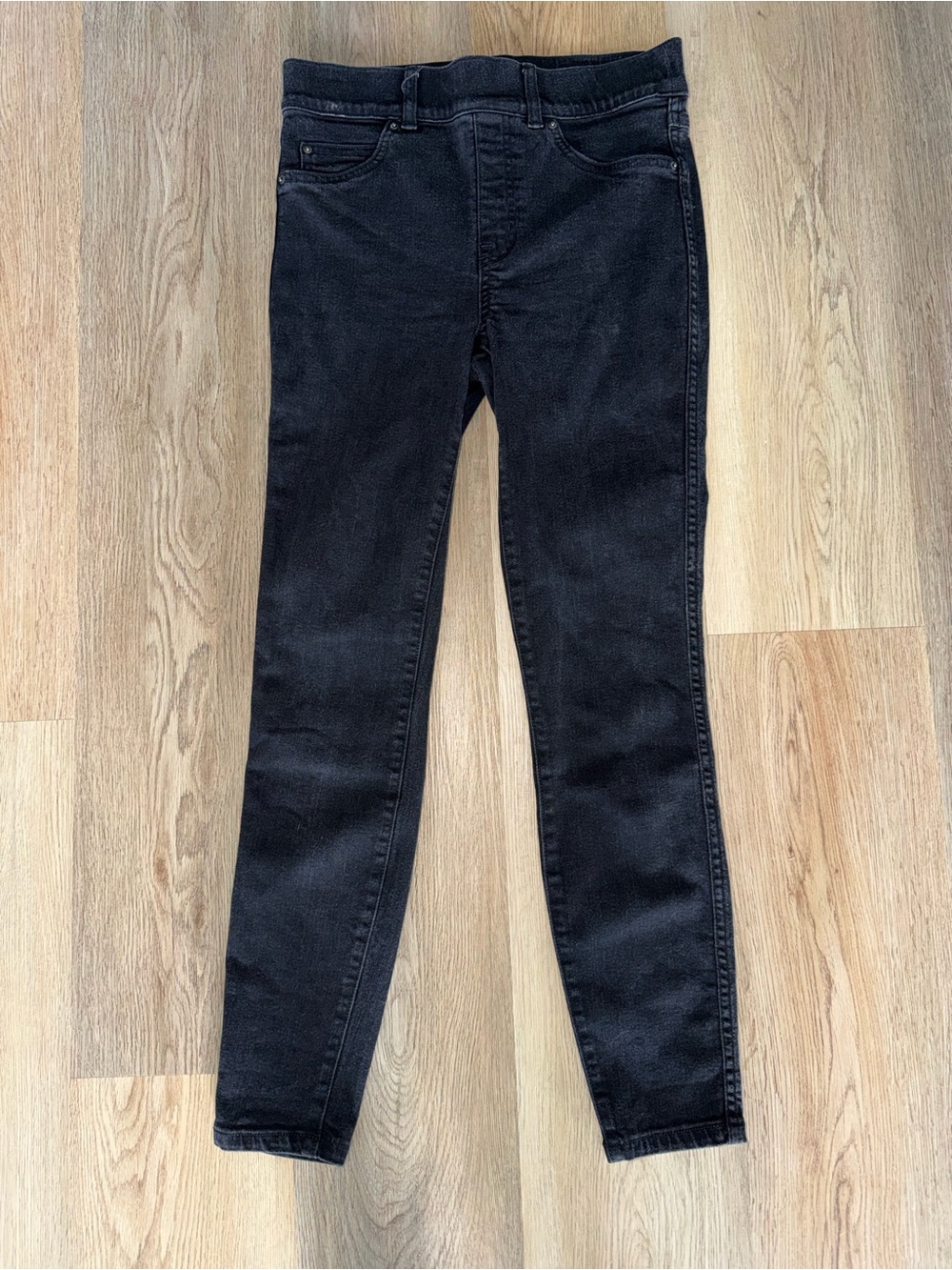 SPANX Black Skinny Jeans — Stretch Slim Fit
